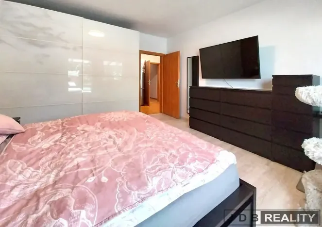 Prodej bytu 3+kk, Chýně, Na Kališti, 76 m2
