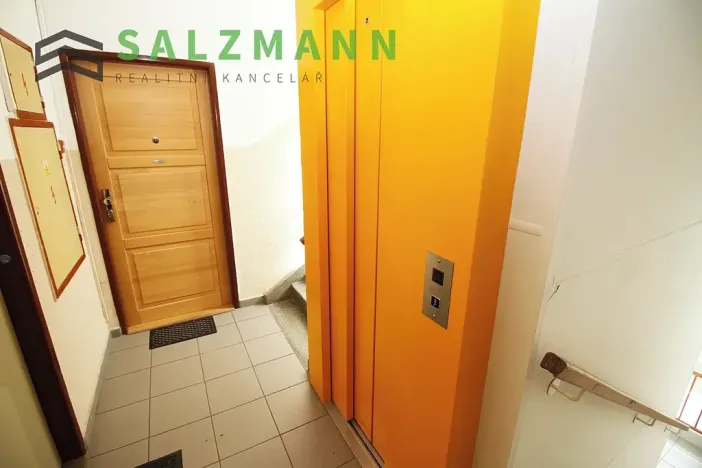 Pronájem bytu 2+1, Plzeň, náměstí Generála Píky, 48 m2