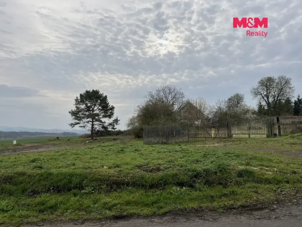 Prodej pozemku pro bydlení, Lišnice, 839 m2