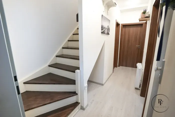 Prodej bytu 3+kk, Bělá pod Bezdězem, U Kina, 70 m2