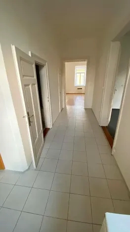 Pronájem bytu 4+1, Brno, Ptašínského, 100 m2