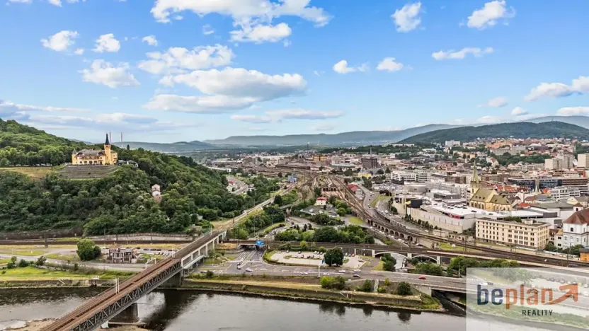 Prodej obchodního prostoru, Ústí nad Labem, Bílinská, 108 m2