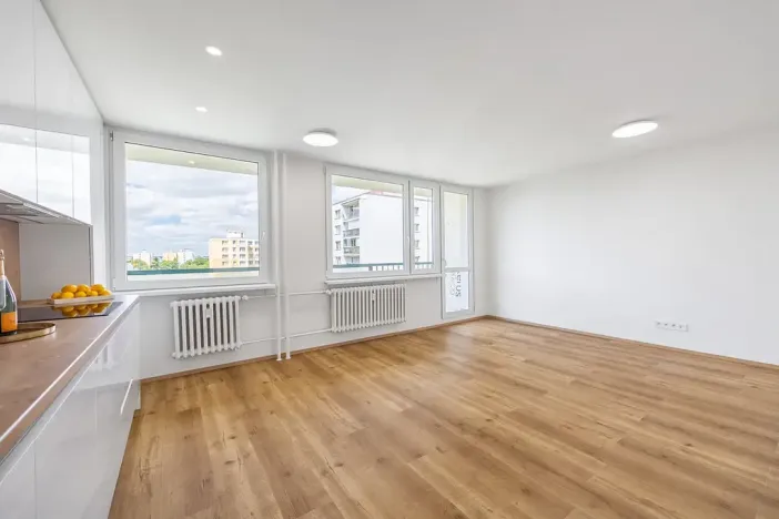 Prodej bytu 4+kk, Praha - Troja, Svídnická, 90 m2