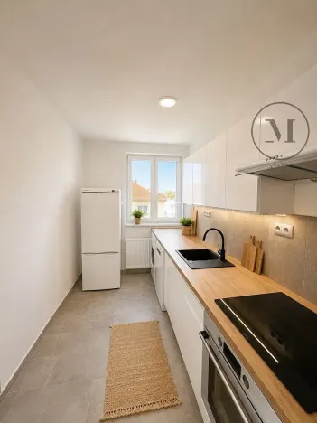 Pronájem bytu 3+1, České Budějovice, Nerudova, 74 m2