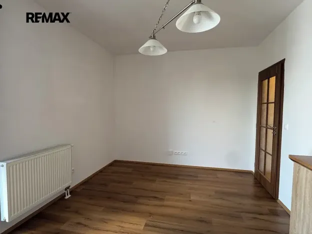 Pronájem bytu 2+kk, Kladno, Generála Selnera, 41 m2
