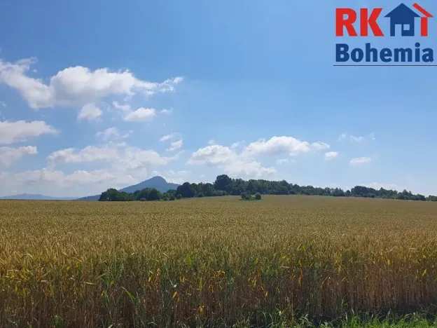 Prodej pozemku, Pertoltice pod Ralskem, 49299 m2