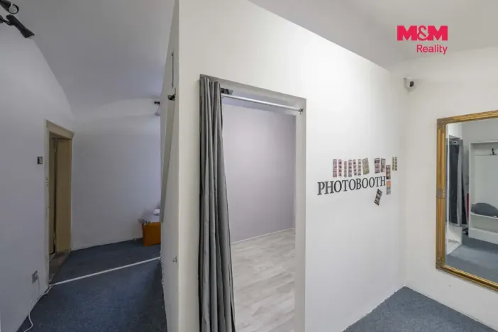 Pronájem obchodního prostoru, Kolín - Kolín III, Legerova, 61 m2