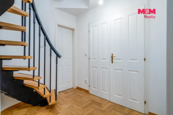 Prodej bytu 3+kk, Praha - Vinohrady, Na Kozačce, 115 m2