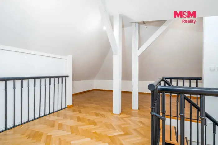 Prodej bytu 3+kk, Praha - Vinohrady, Na Kozačce, 115 m2