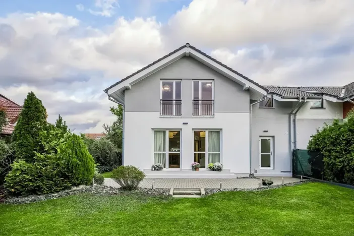 Prodej rodinného domu, Bašť, Kostelecká, 145 m2