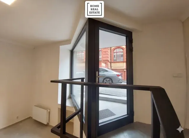 Prodej obchodního prostoru, Praha - Vinohrady, U tržnice, 36 m2