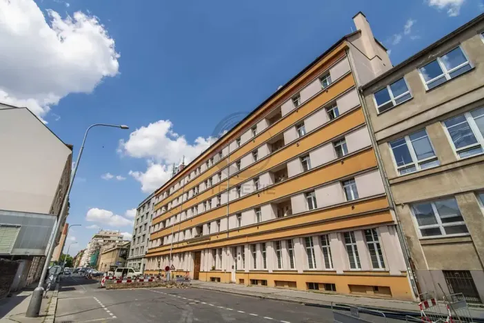 Prodej bytu 2+kk, Praha - Holešovice, Tusarova, 38 m2