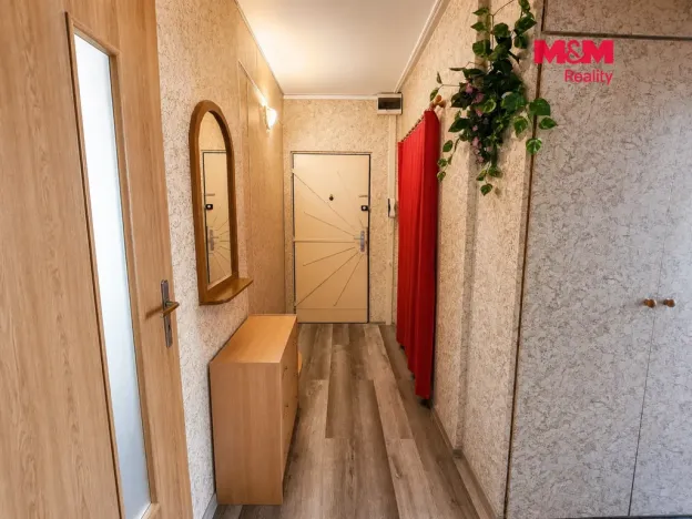 Prodej bytu 2+1, Ústí nad Labem - Severní Terasa, Ladova, 61 m2
