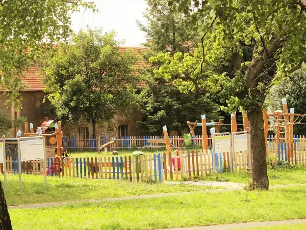 Pronájem bytu 1+kk, Praha - Hloubětín, Šestajovická, 30 m2