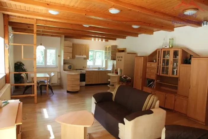 Prodej rodinného domu, Horní Bezděkov, 140 m2