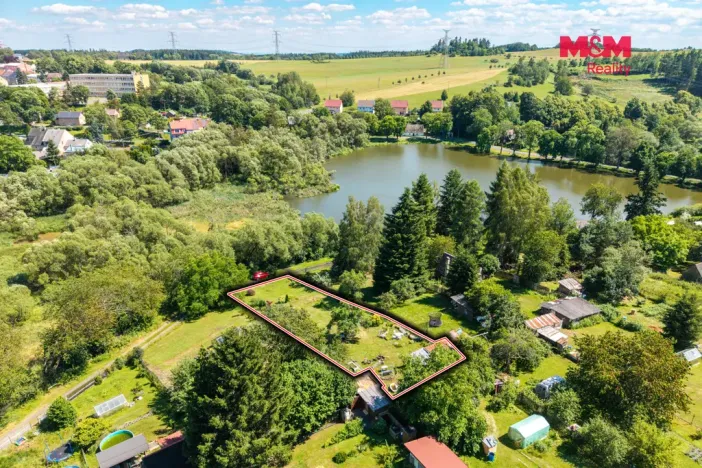 Prodej zahrady, Bochov, 878 m2