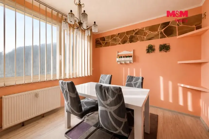 Prodej bytu 4+1, Jirkov, Krušnohorská, 76 m2