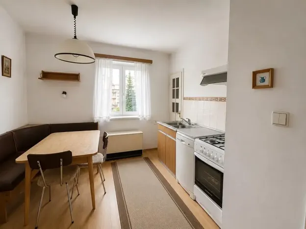Prodej bytu 2+1, Liberec, Okružní, 50 m2