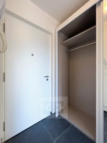 Pronájem bytu 1+kk, Praha - Čimice, Hrašeho, 46 m2