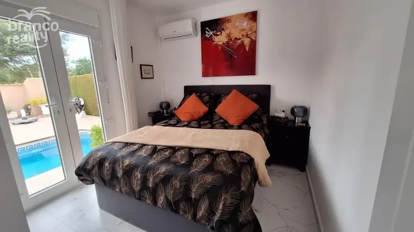 Prodej rodinného domu, Guardamar del Segura, Alicante, Španělsko, 92 m2