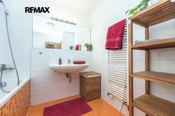 Pronájem bytu 2+kk, Praha - Žižkov, Kališnická, 55 m2