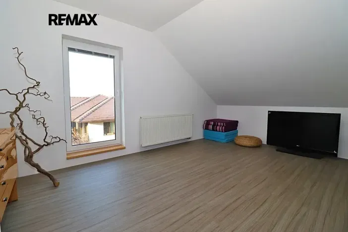 Prodej rodinného domu, Mikulovice, V Loučkách, 231 m2