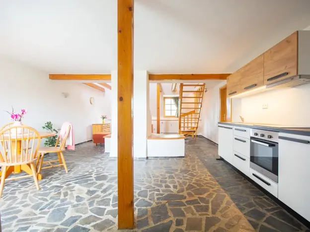 Pronájem bytu 3+kk, Kovalovice, 67 m2