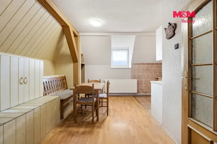 Prodej skladu, Benátky nad Jizerou - Benátky nad Jizerou II, U Cukrovaru, 3308 m2