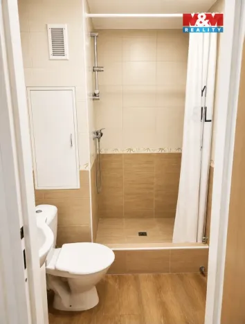 Pronájem bytu 2+kk, Ústí nad Labem - Střekov, Tolstého, 39 m2