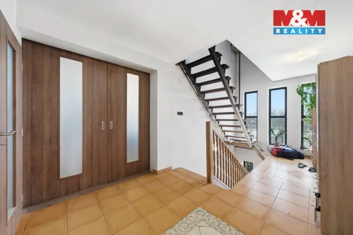 Prodej rodinného domu, Cerekvice nad Loučnou, 302 m2