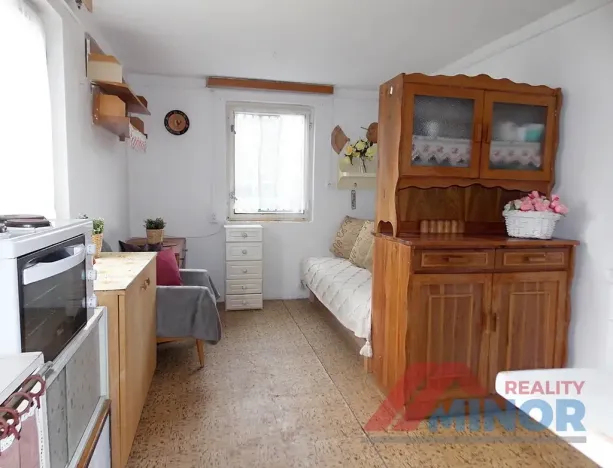 Prodej zahrady, Slaný, Navrátilova, 395 m2