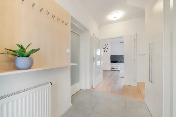 Prodej rodinného domu, Praha - Řeporyje, Ke Zbuzanům, 136 m2