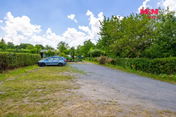 Prodej zahrady, Pardubice - Nové Jesenčany, 284 m2