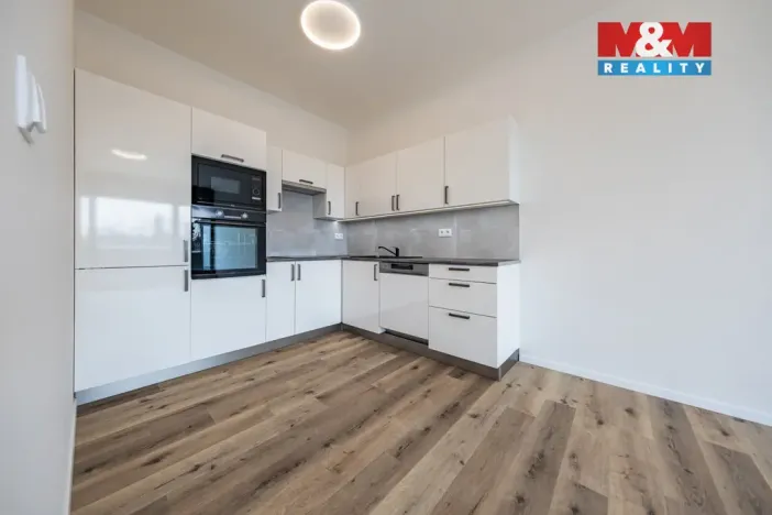 Pronájem obchodního prostoru, Praha - Petrovice, Ohmova, 44 m2