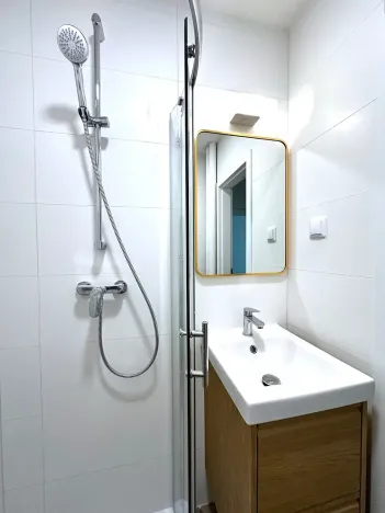 Pronájem bytu 3+1, Praha - Vokovice, Jemenská, 71 m2