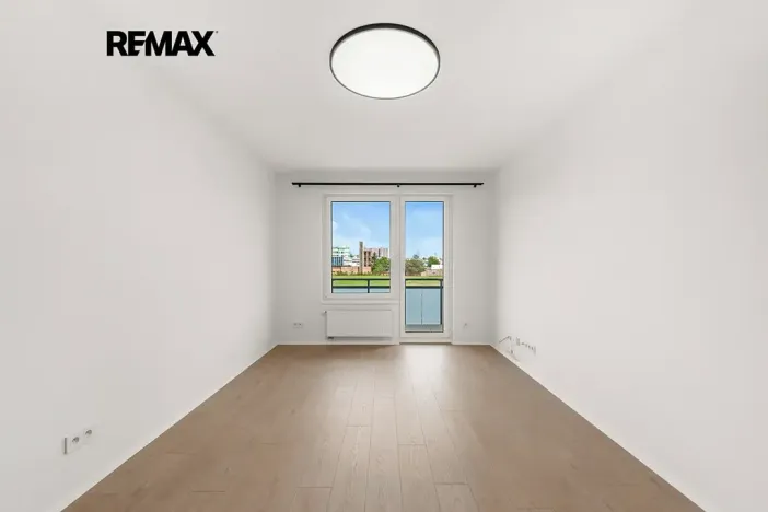 Pronájem bytu 2+kk, Praha - Strašnice, Strančická, 48 m2