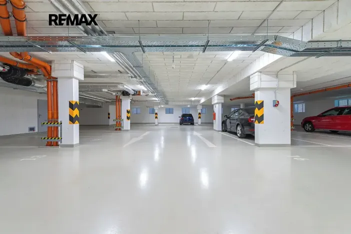Pronájem bytu 2+kk, Praha - Strašnice, Strančická, 48 m2