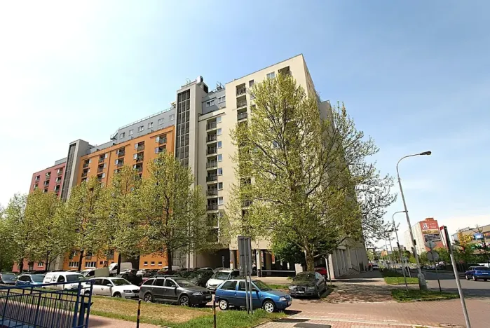 Pronájem bytu 2+kk, Praha - Troja, Hnězdenská, 46 m2
