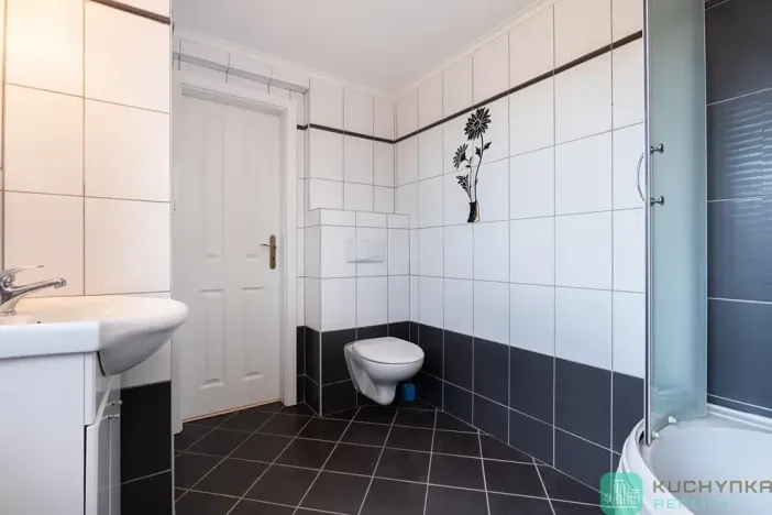 Prodej rodinného domu, Košťany, Na Hampuši, 265 m2