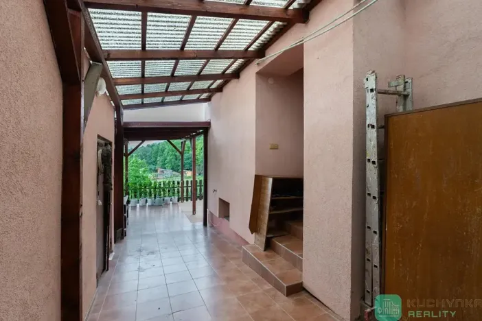 Prodej rodinného domu, Košťany, Na Hampuši, 265 m2