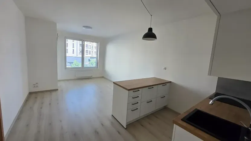 Pronájem bytu 2+kk, Praha - Hlubočepy, Gollové, 51 m2