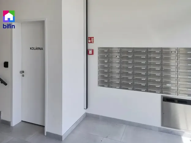 Prodej bytu 2+kk, Praha - Hloubětín, Poděbradská, 58 m2