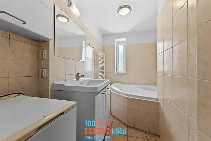 Prodej ubytování, Praha - Michle, V zápolí, 211 m2