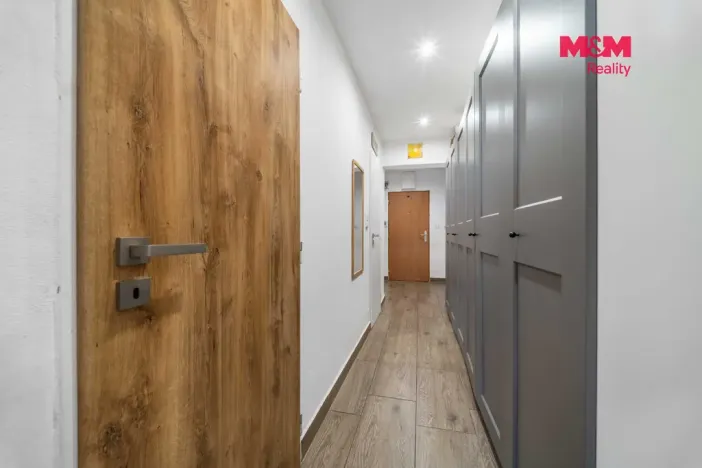 Prodej bytu 3+1, Plzeň - Lobzy, Rokycanská, 64 m2