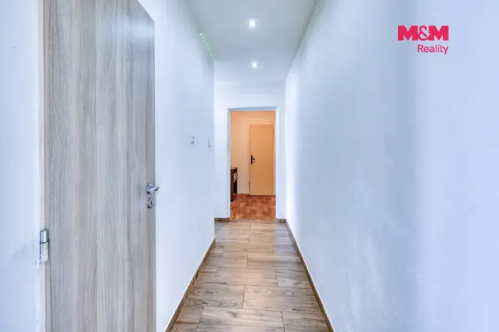 Pronájem bytu 2+1, Lesná, 52 m2