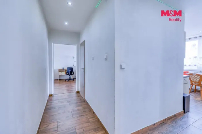 Pronájem bytu 2+1, Lesná, 52 m2