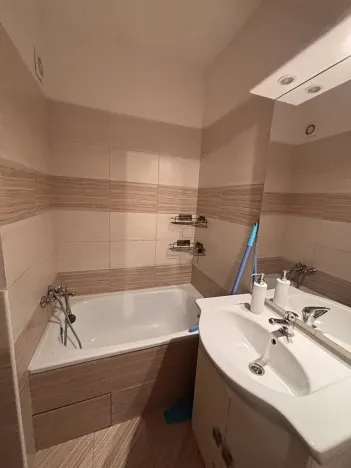 Pronájem bytu 2+kk, Liberec, Jeřmanická, 44 m2