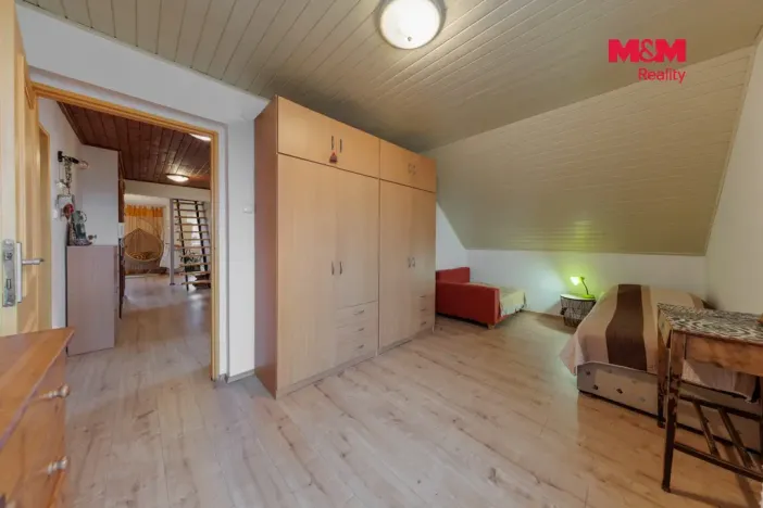 Prodej činžovního domu, Karlovy Vary - Dvory, V Lučinách, 330 m2
