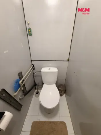 Pronájem bytu 4+kk, Praha - Prosek, Mimoňská, 66 m2