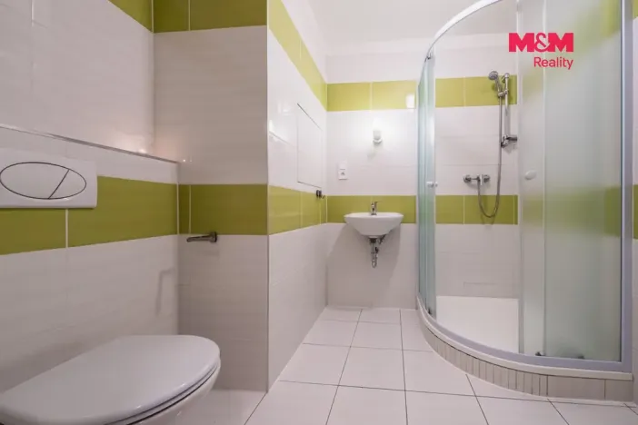 Pronájem bytu 1+kk, Velký Osek, U hřiště, 38 m2